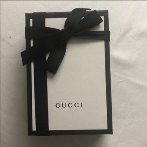 Gucci box